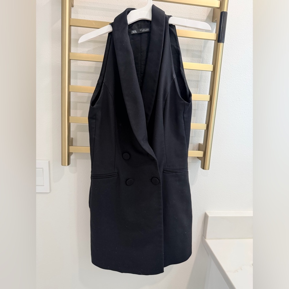 Zara Black Sleeveless Jumpsuit